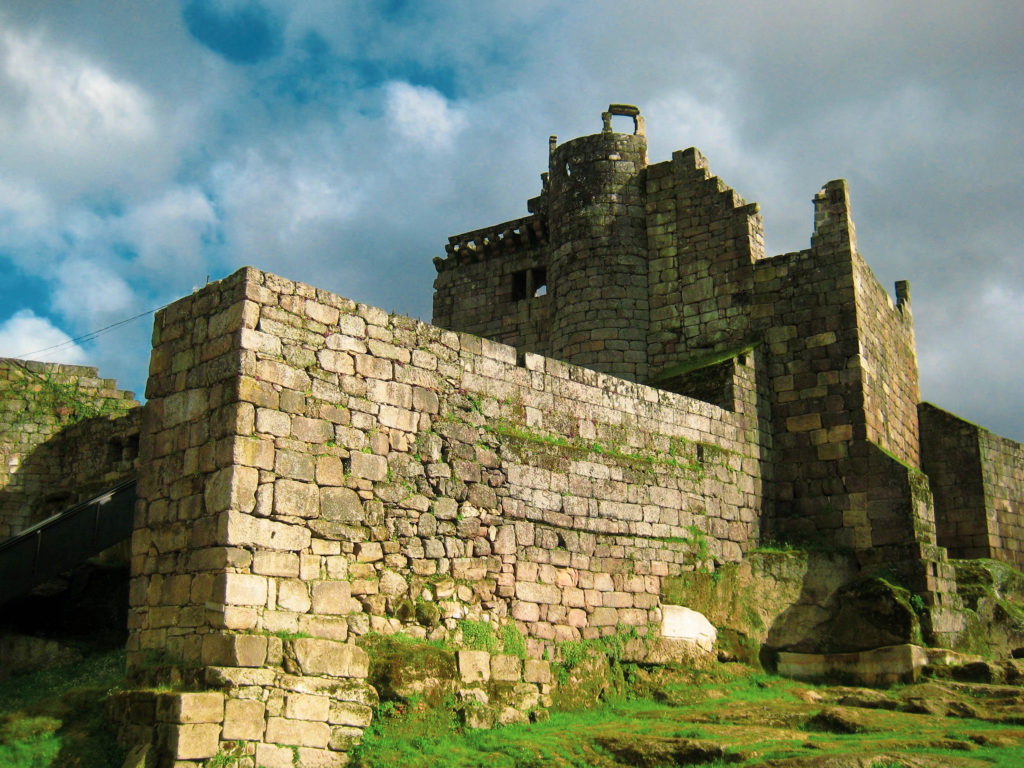Los mejores castillos para visitar en Galicia