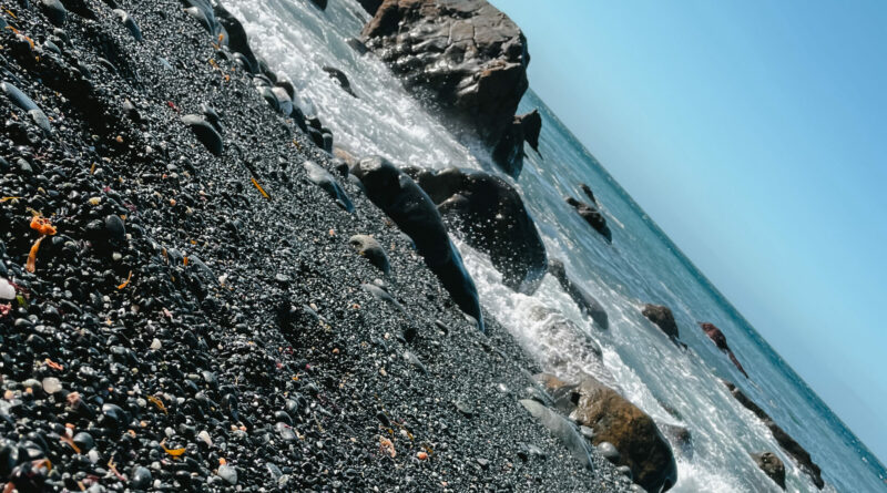 Teixidelo: una playa única en el mundo