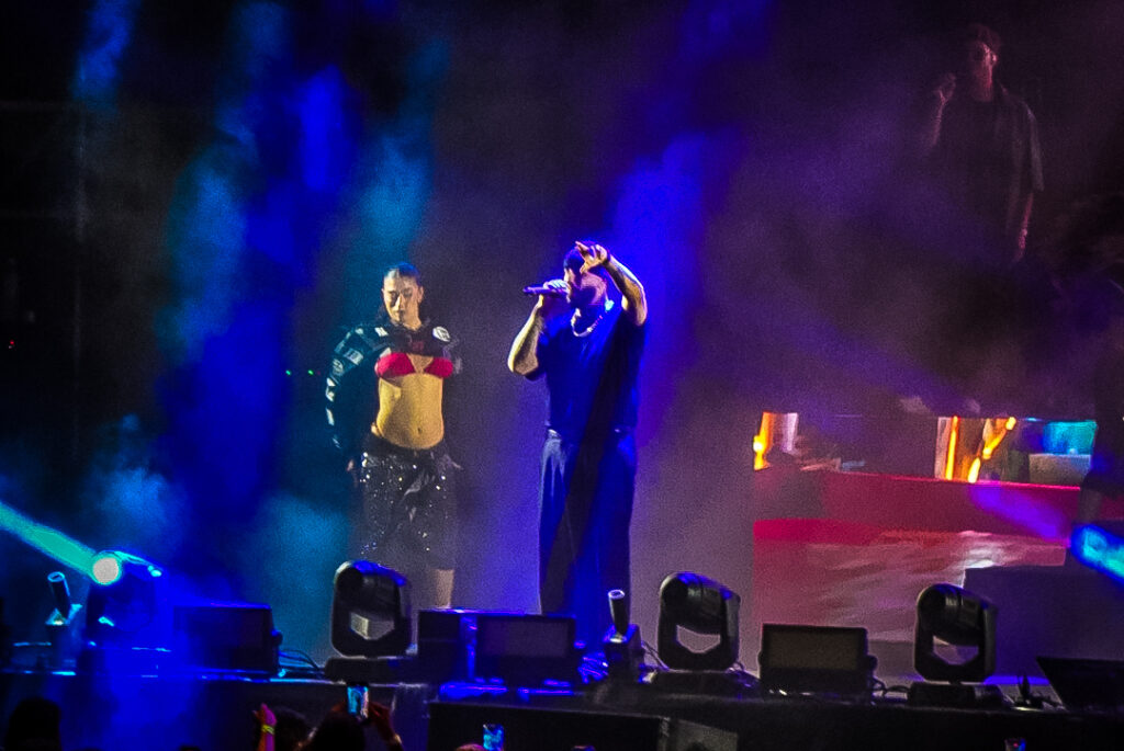 Nicky Jam incendia Sanxenxo